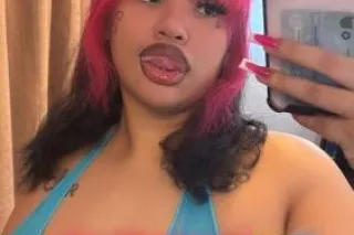 5⃣⭐ Latina MILF🍭🍑 HEADDOCTOR 🍆... - Image 1