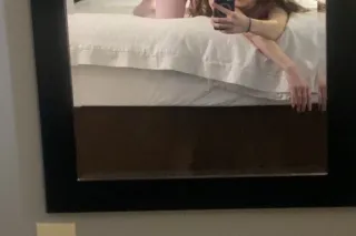 AVAILABLE 💋💦 - Image 4